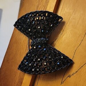 Rare Weiss Jet Bow Brooch